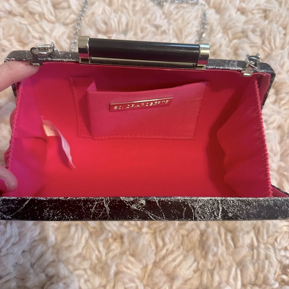 Sondra Roberts Black marbled hard clutch - Picture 2 of 2